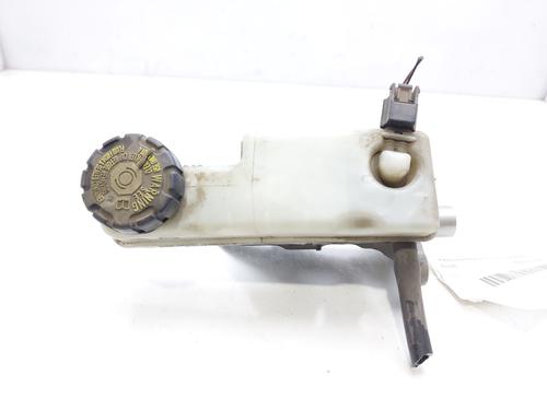 Used Brake master cylinder RENAULT MEGANE III Hatchback (BZ0/1_, B3_) 1.5 dCi (BZ09, BZ0D, BZ1W, BZ29, BZ14) (110 hp) 16005609