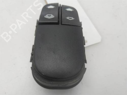 Left front window switch FORD FOCUS I (DAW, DBW) 1.8 TDCi | BP38422214I27 - Image 2