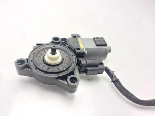 Used Left front window motor HYUNDAI TUCSON (TL, TLE) [2015-2023]  32517655