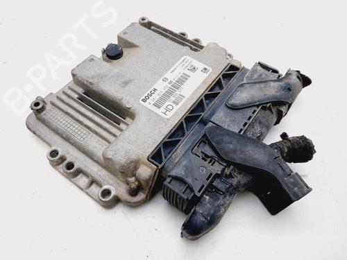 Engine control unit (ECU) OPEL ZAFIRA / ZAFIRA FAMILY B (A05) | BP30537102M57