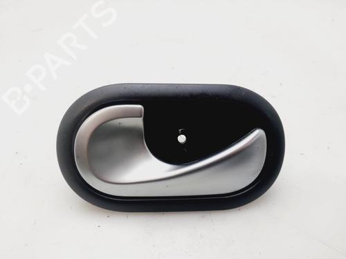 Used Rear left interior door handle RENAULT MODUS / GRAND MODUS (F/JP0_) 1.4 (JP01, JP0J) (98 hp) 29635864