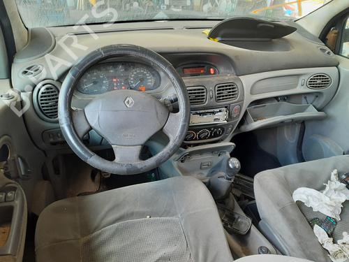 Venstre Baklys RENAULT SCÉNIC I MPV (JA0/1_, FA0_) 1.9 dCi (JA05, JA1F) | BP15285709C34 