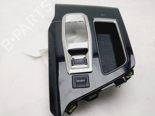 Used Hand brake PEUGEOT 3008 II SUV (MC_, MR_, MJ_, M4_) 1.5 BlueHDi 130 (131 hp) 26971888