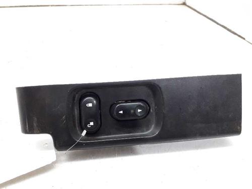 Used Right front window switch LAND ROVER FREELANDER I (L314) 2.0 Td4 4x4 (112 hp) 3666186
