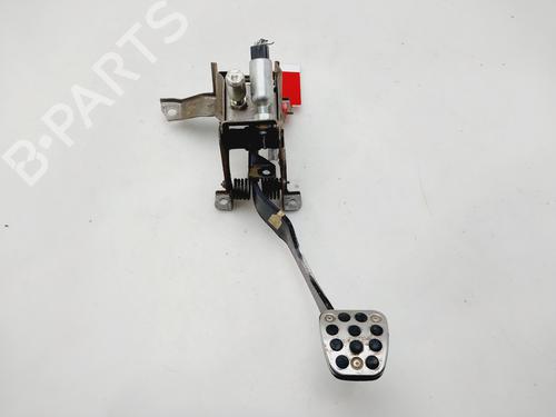 Used Clutch pedal Clutch pedal HONDA CIVIC VIII Hatchback (FN, FK) 2.2 CTDi (FK3) (140 hp) 33401516 33401516