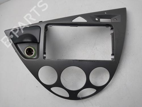 Used Middle console Middle console FORD FOCUS I (DAW, DBW) 1.8 Turbo DI / TDDi (90 hp) 36013646 36013646