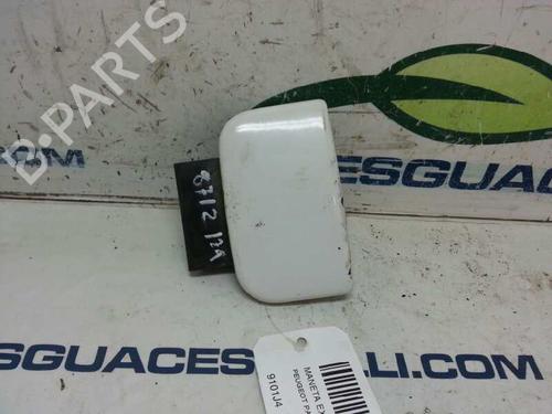Used Front left exterior door handle PEUGEOT PARTNER MPV (5_, G_) 1.9 D (69 hp) 5208573
