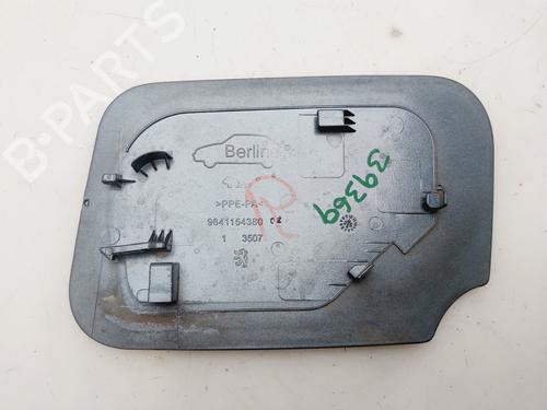 Fuel flap PEUGEOT 407 (6D_) 1.8 16V (6D6FYC) | BP29572545C131 