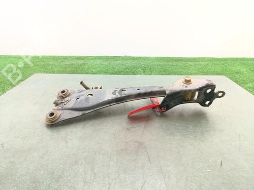 Venstre bagtil bærearm TOYOTA RAV 4 III (_A3_) [2005-2014]  27518388