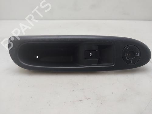 Used Right front window switch Right front window switch RENAULT CLIO II (BB_, CB_) [1998-2016] 33287075 33287075