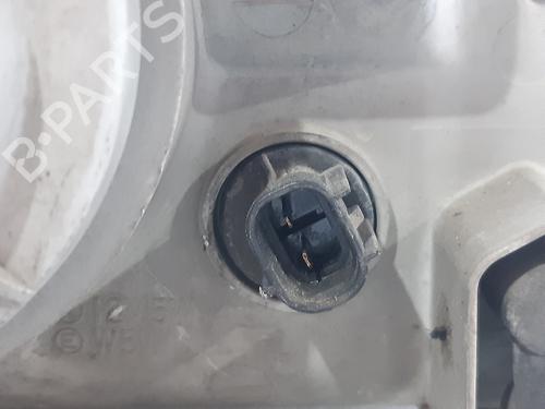 Right headlight KIA CARENS II MPV (FJ) 1.8 | BP7801698C29 