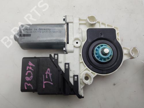 Used Right rear window motor Right rear window motor SKODA OCTAVIA II (1Z3) 1.6 TDI (105 hp) 34121802 34121802