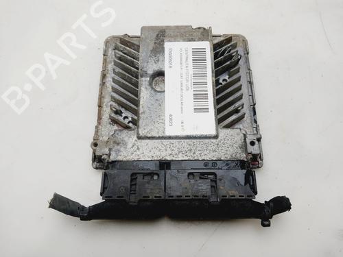 Used Engine control unit (ECU) Engine control unit (ECU) VW PASSAT B6 Variant (3C5) [2005-2011] 33313784 33313784