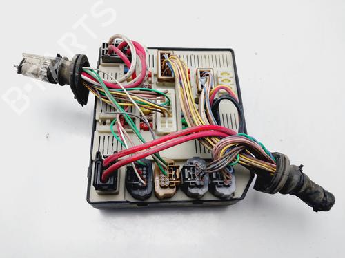 Sikringsdåse RENAULT LAGUNA III (BT0/1) 2.0 dCi (BT07, BT0J, BT14, BT1A, BT1S) (131 hp) 31827119