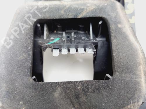 Oprawka żarówki OPEL CORSA D (S07) | BP30487029L10