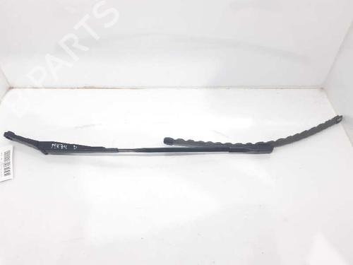 Used Front windshield wiper arm AUDI A4 B9 (8W2, 8WC) [2015-2025]  5869689