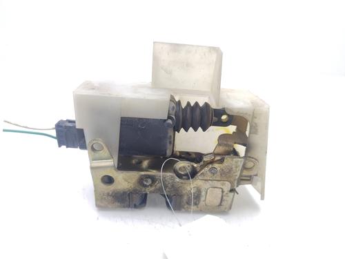 Used Front right lock RENAULT MEGANE I (BA0/1_) [1995-2004]  26574148