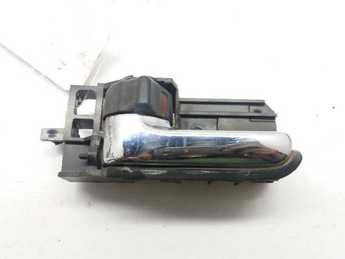 Used Front left interior door handle TOYOTA COROLLA Estate (_E12_) 1.6 VVT-i (ZZE121_, ZZE121R) (110 hp) 3665550