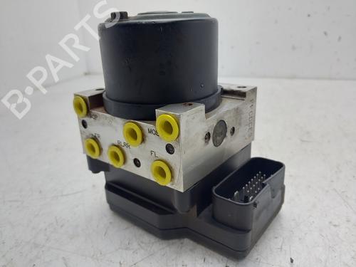 Used ABS pump CHEVROLET AVEO / KALOS Hatchback (T200) 1.4 (83 hp) 31573249