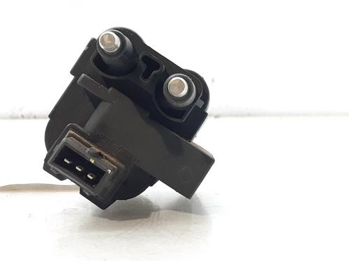 Bobine D'allumage RENAULT MEGANE I Classic (LA0/1_) 1.6 e (LA0F, LA0S) (90 hp) 8138014