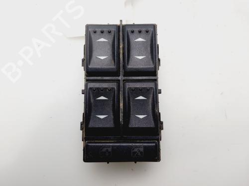 Pulsantiera anteriore sinistra FORD MONDEO III Saloon (B4Y) [2000-2007]  30889279