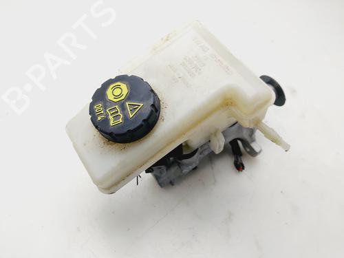 Used Brake master cylinder AUDI A3 Sportback (8VA, 8VF) 30 TDI (115 hp) 24893341