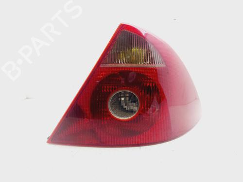 Used Right taillight FORD MONDEO III (B5Y) 2.0 16V TDDi / TDCi (115 hp) 22967370
