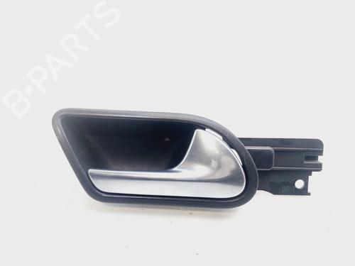 Used Front right interior door handle VW GOLF V (1K1) [2003-2010]  25623106