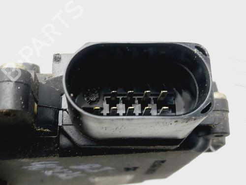Front left lock AUDI A4 B6 (8E2) 2.0 FSI | BP31086680C98 