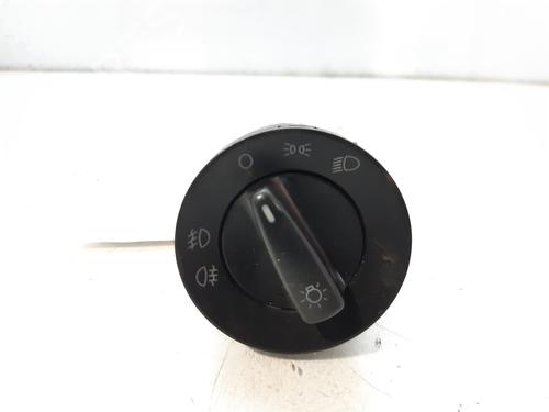 Used Headlight switch SKODA FABIA I (6Y2) 1.4 (60 hp) 8946572