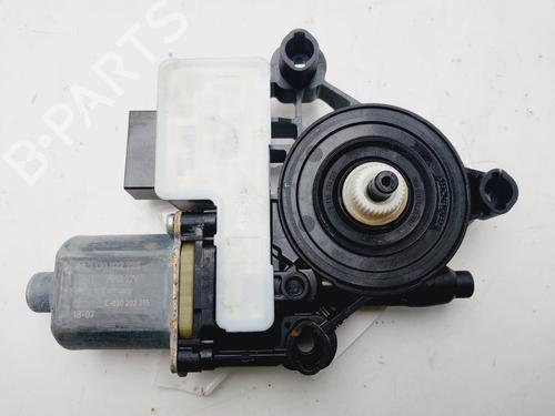 Rudehejsemotor bagstkærm venstre SEAT LEON ST (5F8)  | BP29714338E23 
