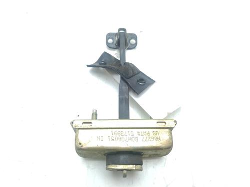 Used Hinge/Door check strap LAND ROVER DISCOVERY III (L319) [2004-2009]  26873512