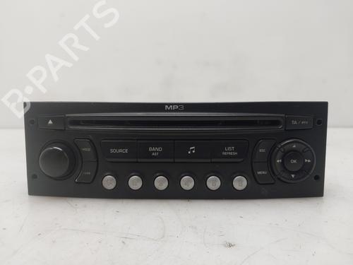 Used Radio Radio 37153155 37153155