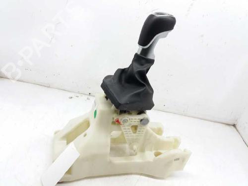 Used Gear lever KIA SPORTAGE IV (QL, QLE) 1.7 CRDi (116 hp) 7422041