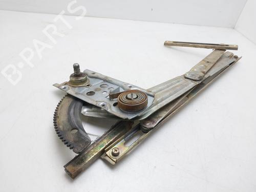 Used Front right window mechanism Front right window mechanism MITSUBISHI PAJERO I Canvas Top (L04_G) [1982-1990] 36664608 36664608