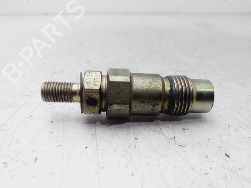 Used Injector NISSAN ALMERA I (N15) 2.0 D (75 hp) 26925974