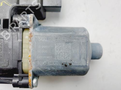 Rudehejsemotor bagstkærm venstre SEAT LEON ST (5F8)  | BP29714338E23 