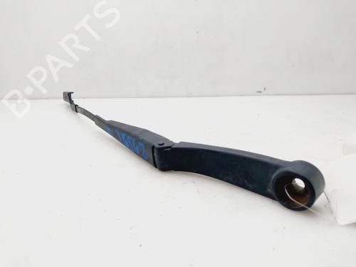 Used Front windshield wiper arm KIA CEE'D Hatchback (ED) [2006-2012]  22223603