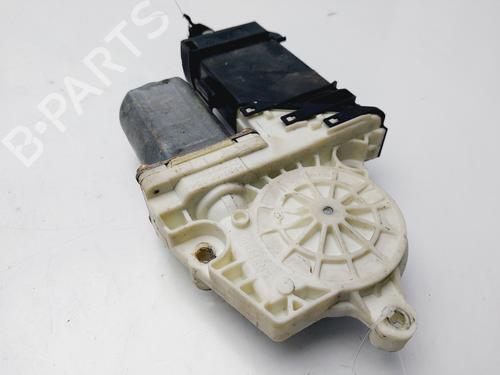 Right front window motor SEAT LEON (1M1) 1.6 16 V | BP31979102E20 