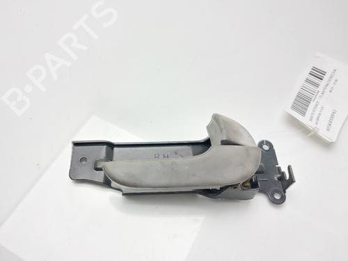 Used Front right interior door handle KIA CARNIVAL II (GQ) 2.9 CRDi (144 hp) 30389570