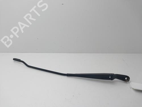 Used Front windshield wiper arm SKODA SUPERB I (3U4) 1.9 TDI (115 hp) 31156470