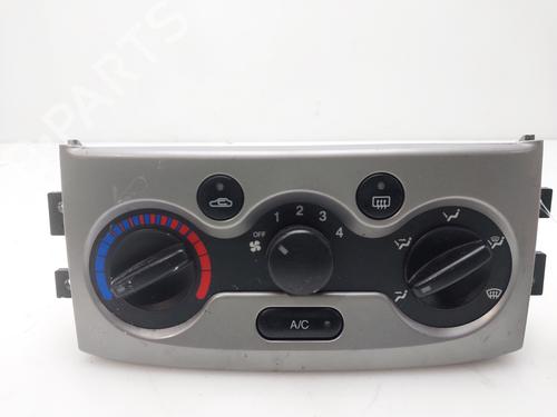 Used Climate control DAEWOO KALOS (KLAS) 1.4 16V (94 hp) 17339491