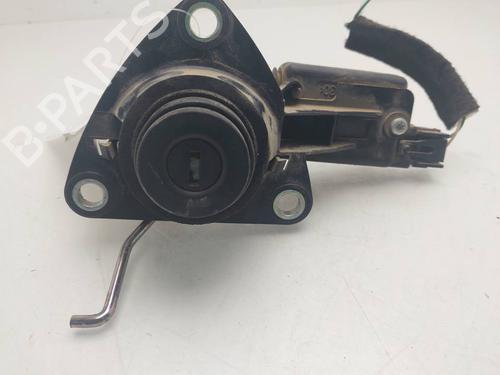 Used Tailgate handle Tailgate handle 38950077 38950077