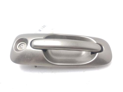 Used Front left exterior door handle CHRYSLER VOYAGER IV (RG, RS) 2.5 CRD (141 hp) 30553643