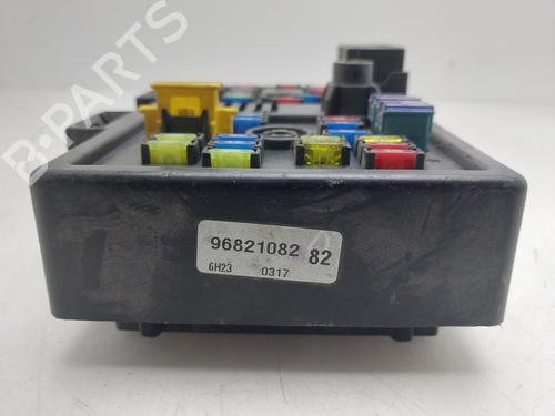 Fuse box CHEVROLET CAPTIVA (C100, C140) 2.0 D | BP37282573E1 - Image 3