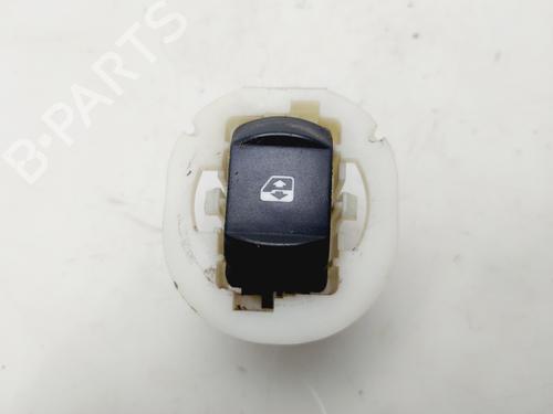 Used Right front window switch Right front window switch RENAULT MEGANE II (BM0/1_, CM0/1_) 1.5 dCi (BM1F, CM1F) (86 hp) 33207899 33207899