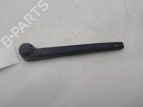 Used Rear windshield wiper arm Rear windshield wiper arm 39502092 39502092