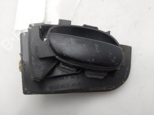 Used Rear left interior door handle Rear left interior door handle PEUGEOT 206 Hatchback (2A/C) [1998-2012] 33219200 33219200