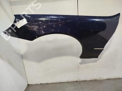 Guarda-lamas esquerdo Guarda-lamas esquerdo MERCEDES-BENZ S-CLASS (W220, V220) S 320 CDI (220.025, 220.125) (204 hp) 32736518 32736518