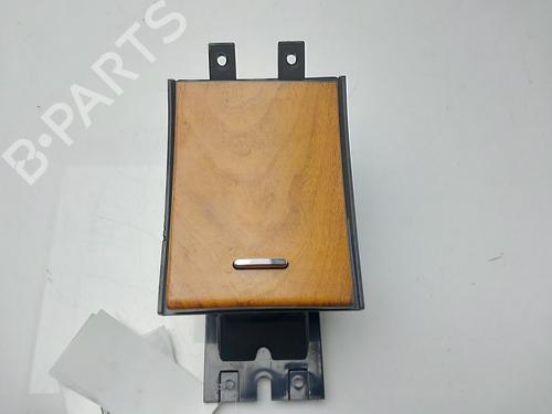 Handskerum JAGUAR XF I (X250) 3.0 D (275 hp) 31052624